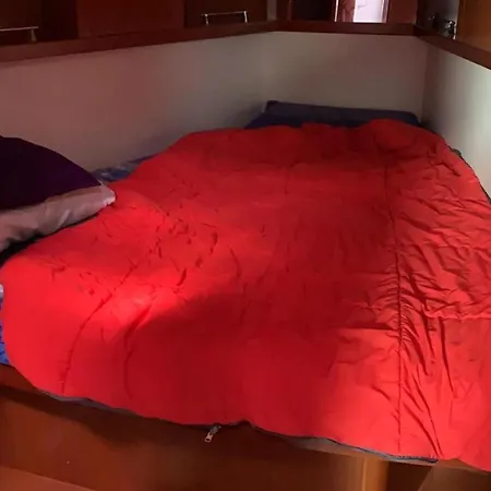 ספינת מלון Barca A Vela Oceanis 46' 14 Metri Con 8 Posti Letto 2 Bagni A Porto Sole Di